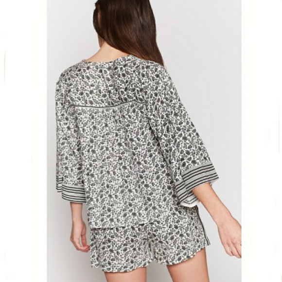 Joie Culveria Black and White Bell Sleeve Top - Picture 2 of 8